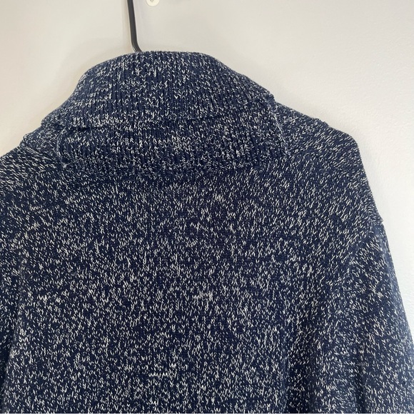 Brooklyn Calling NYC Cardigan - Picture 10 of 14